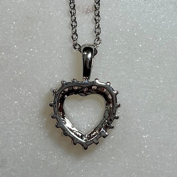 Y2K Vintage Silver Tone Necklace with Pink Heart Pendant - Picture 3 of 4